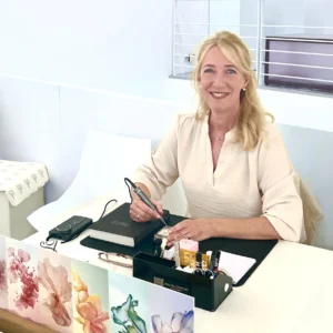 Ann Pasternack beim Gravieren als Live Event Artist