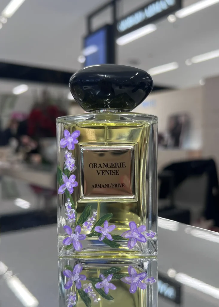 Armani_privé Bottle Painting Personalisierung von Parfüm