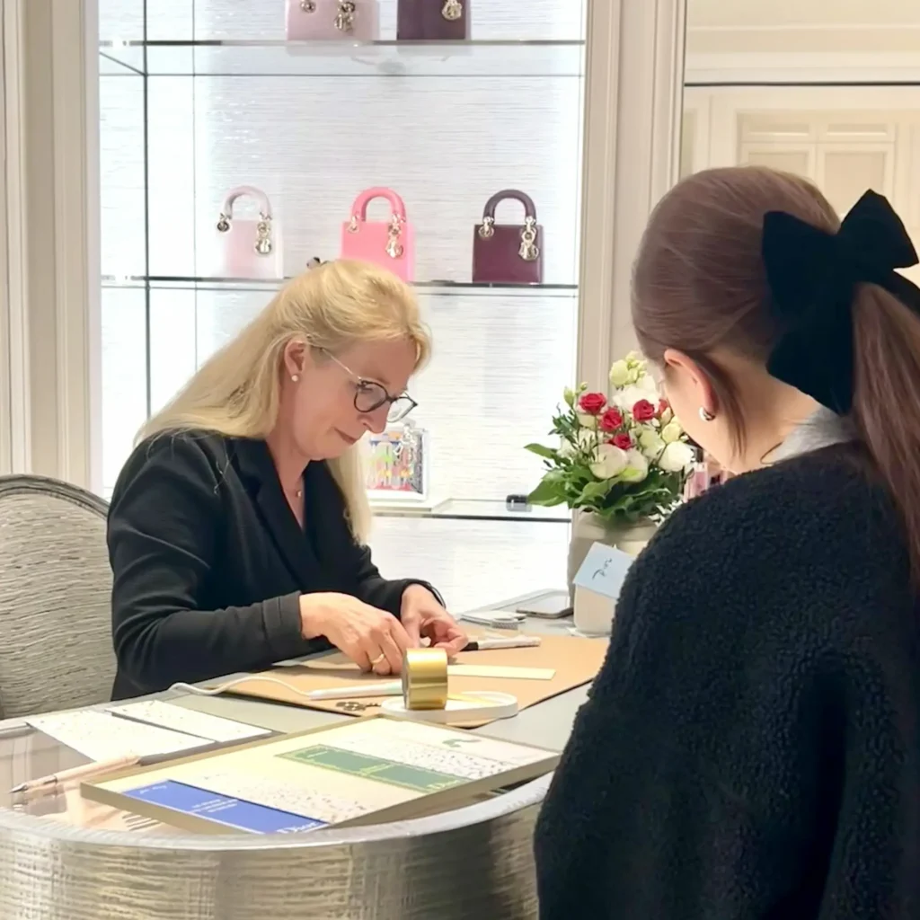 Dior Brand Activation mit Kundin